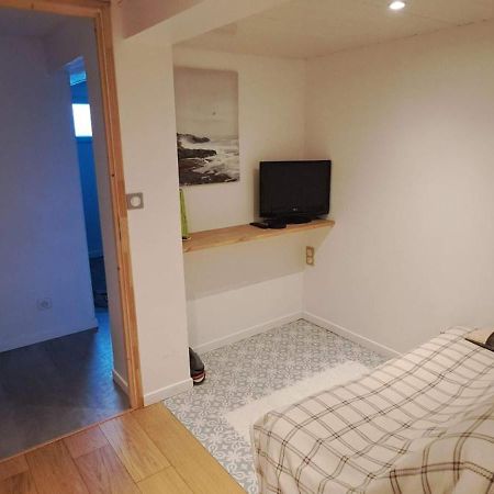 Suite Cosy Independante - 2 Chambres Et Sdb Privative Бланяк Екстериор снимка